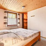 Haus Resow شقة