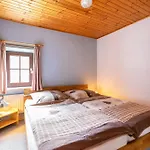 Haus Resow Apartamento Ostrohe
